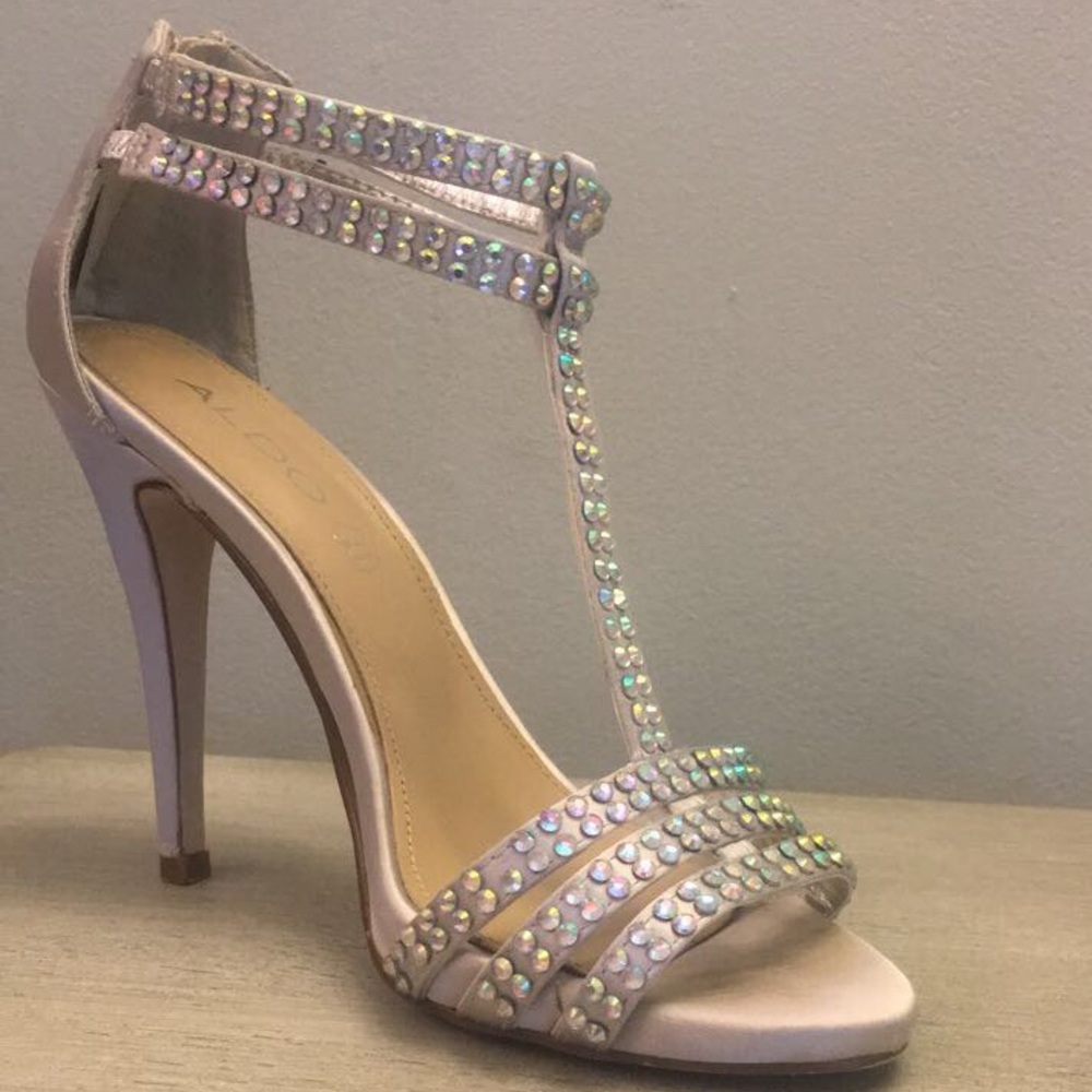 Aldo Silver Rhinestones Party Heels Size 7